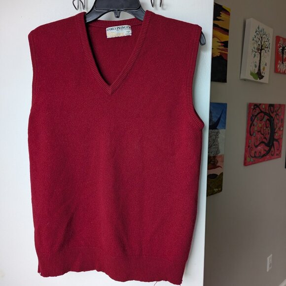 James Pringle 100% Cashmere Red Scottish Fashions V Neck Sweater Size 44 - Picture 1 of 14